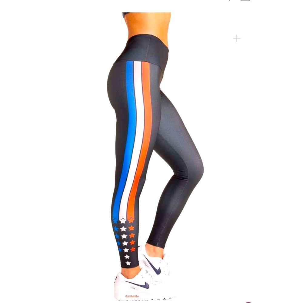 NWT GOLDSHEEP Sz L Crop Black Stars & Stripes Patriotic Yoga Pants Leggings